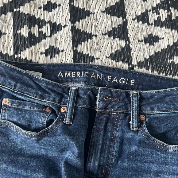 American Eagle Outfitters Dark Blue Jeans - Picture 3 of 7